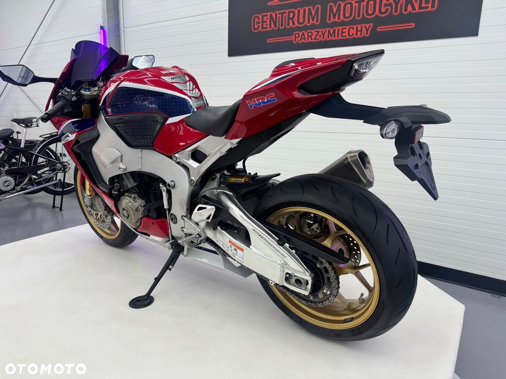 Honda CBR - 7