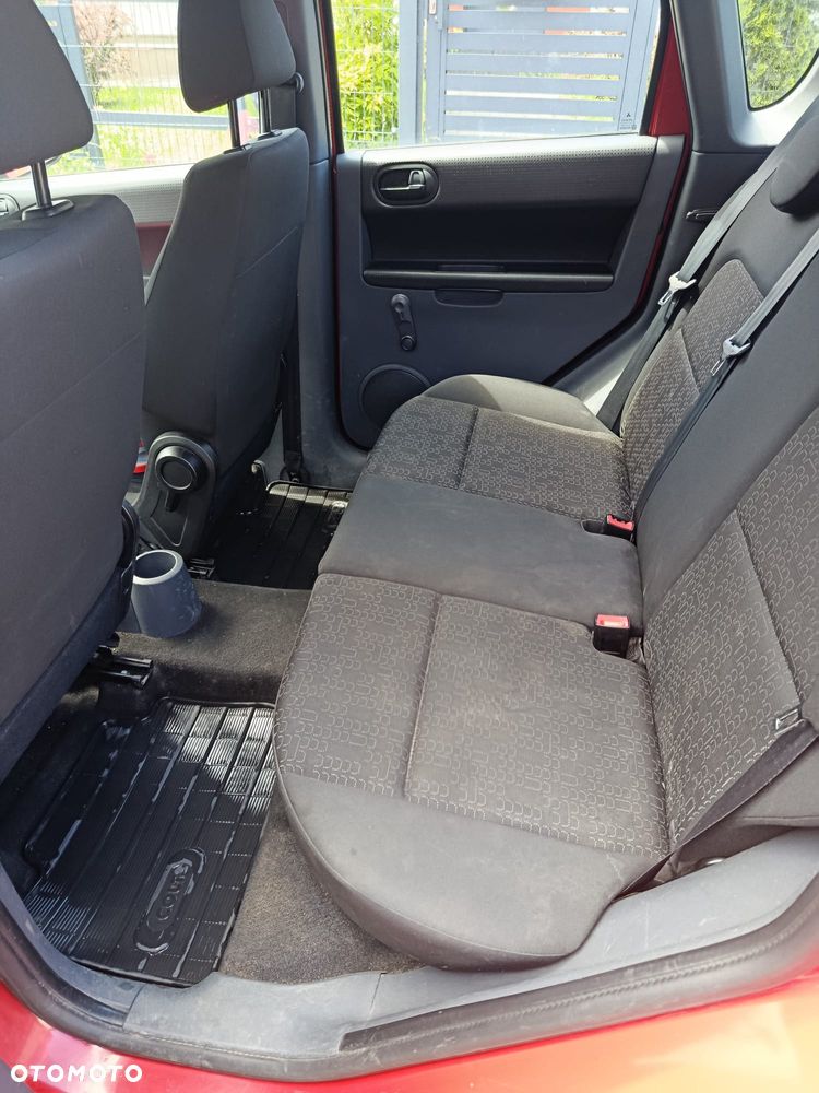 Mitsubishi Colt 1.3 Inform - 12