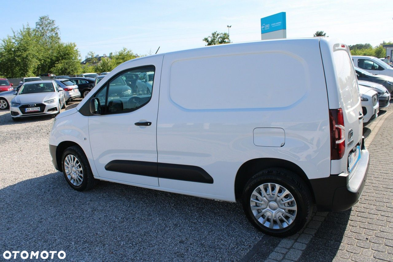 Toyota Proace City - 9