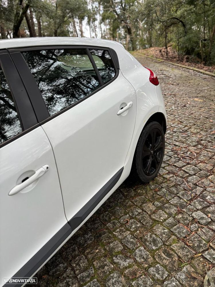 Renault Mégane 1.5 dCi Dynamique S SS - 8