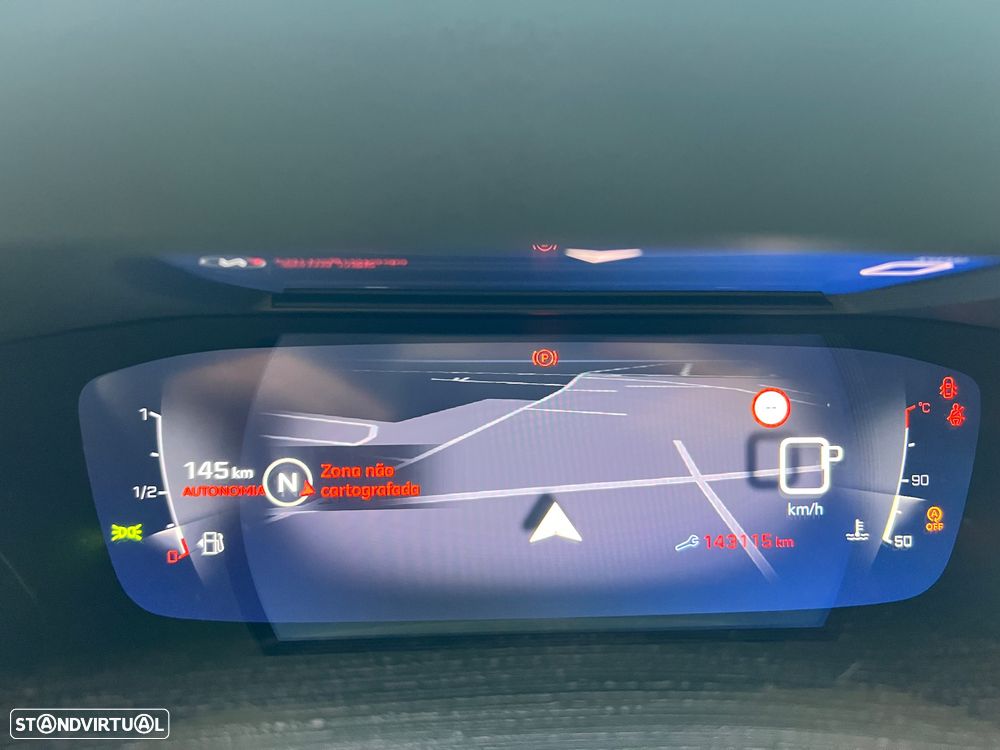 Peugeot 2008 1.5 BlueHDi Allure Pack EAT8 - 10