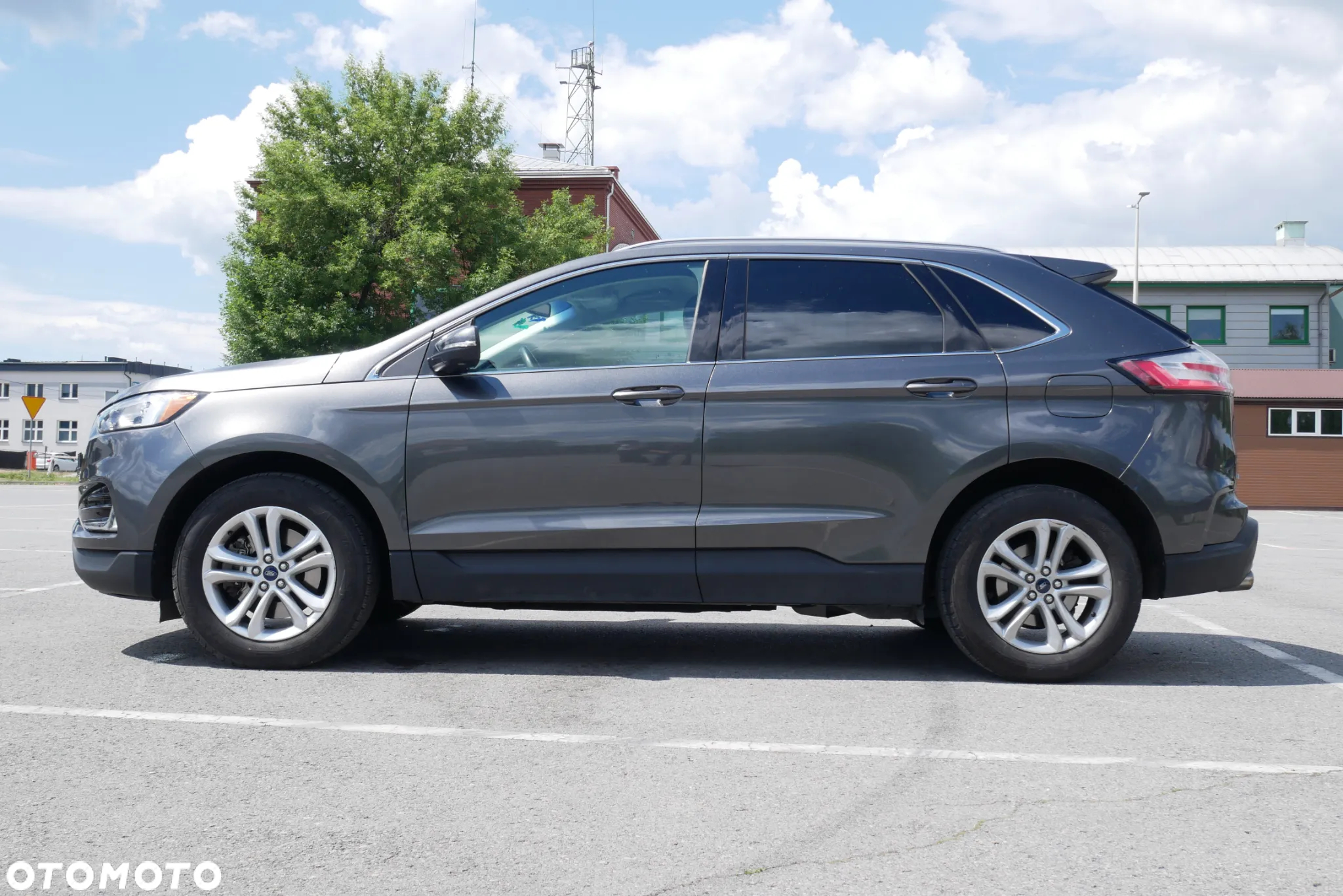 Ford Edge - 9
