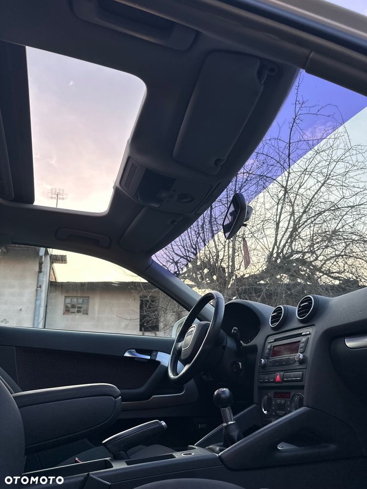 Audi A3 3-drzwiowe 1.6 S Line Sportpaket plus - 8