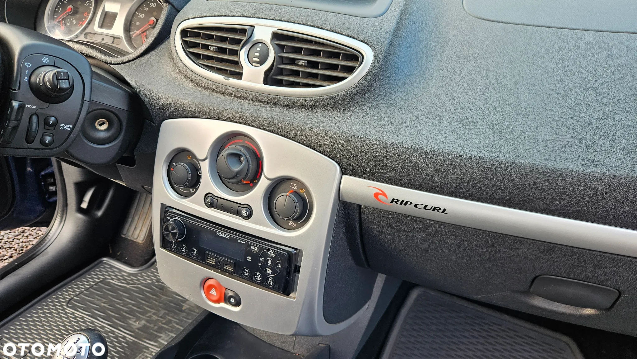 Renault Clio 1.2 TCE Rip Curl - 23