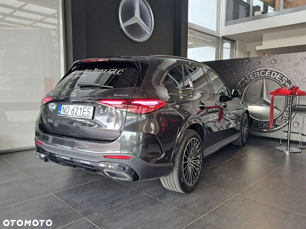 Mercedes-Benz GLC - 18