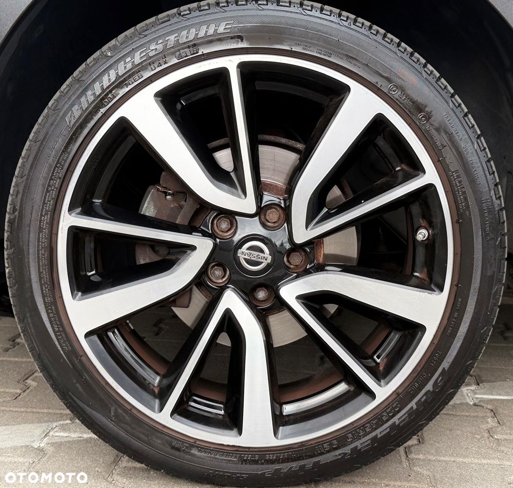 Nissan Qashqai 1.5 dCi Tekna - 16