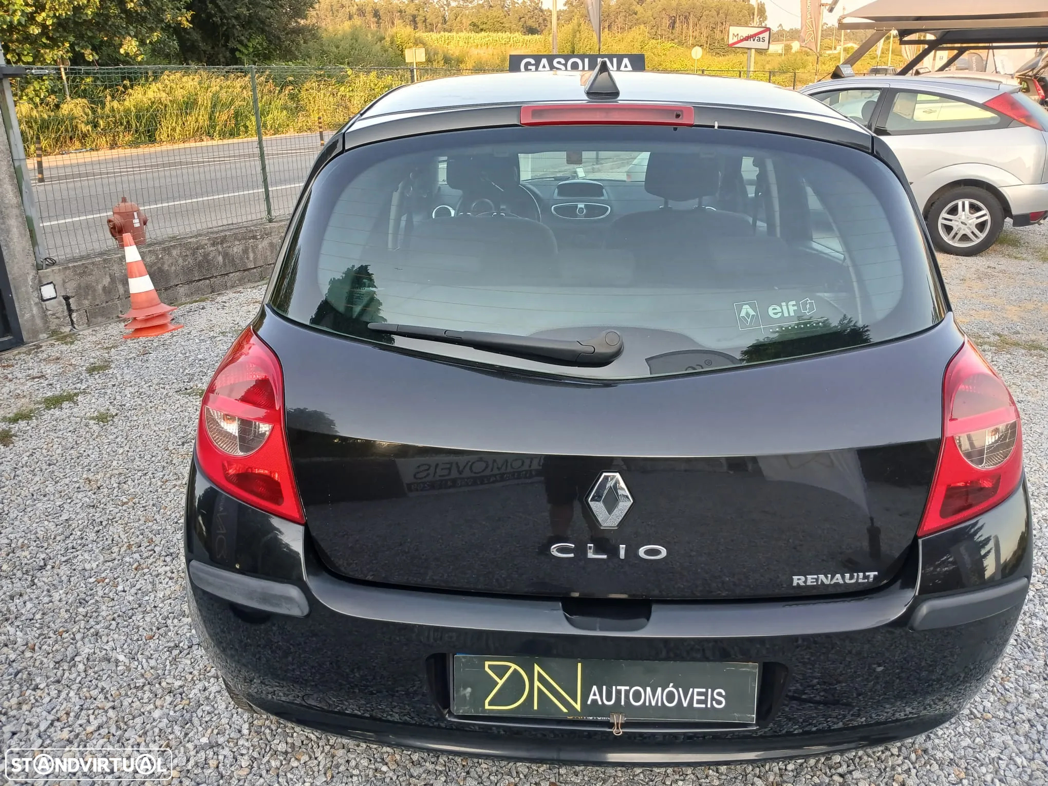 Renault Clio 1.2 Authentique - 6