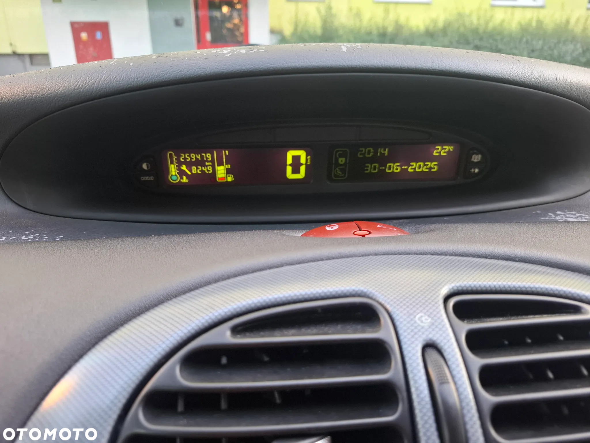 Citroën Xsara Picasso 1.8i Confort - 9