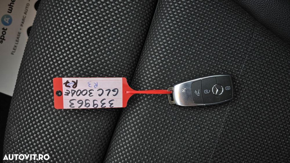 Mercedes-Benz GLC - 21