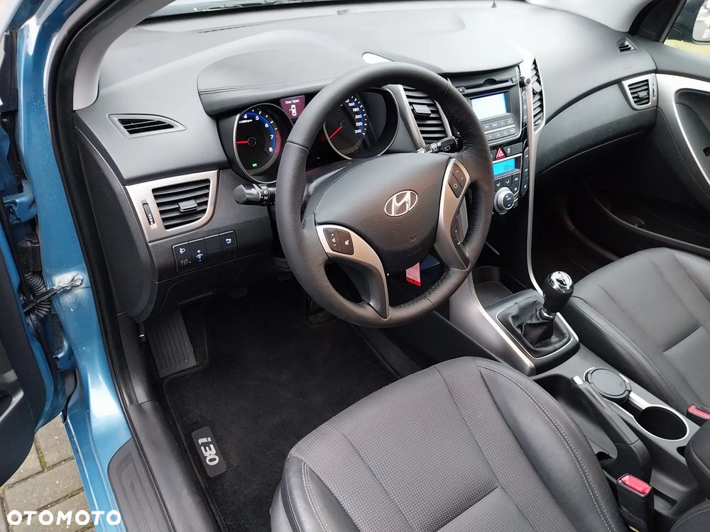 Hyundai i30 1.4 Style - 11