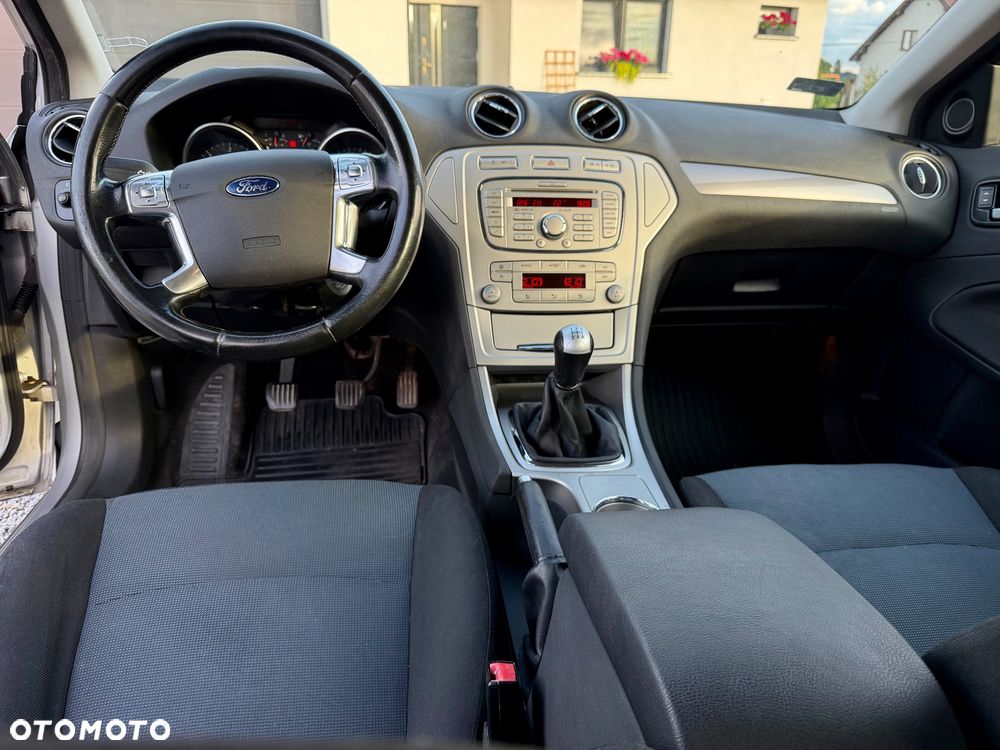 Ford Mondeo 1.8 TDCi Silver X - 2
