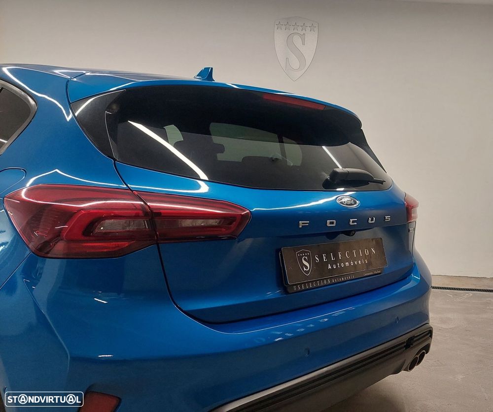 Ford Focus 1.0 EcoBoost MHEV ST-Line - 26