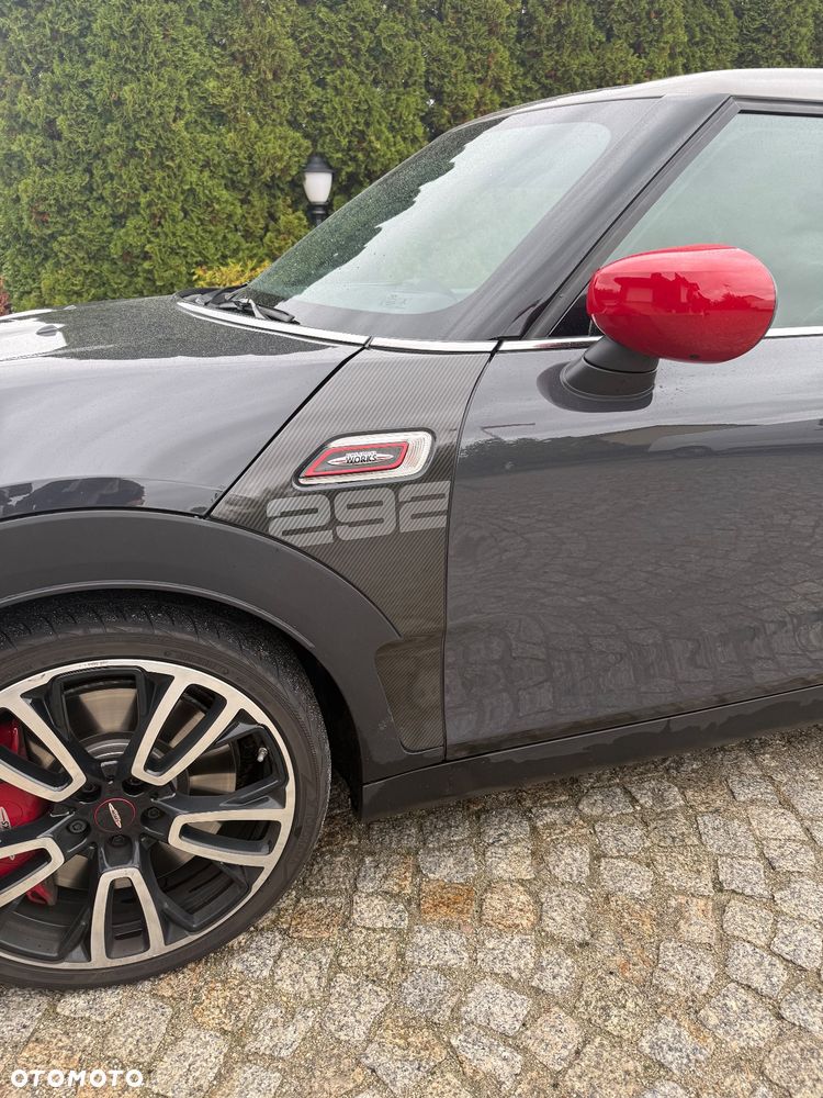 MINI John Cooper Works - 3