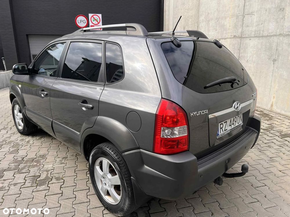 Hyundai Tucson 2.0 CRDi Premium 2WD - 3