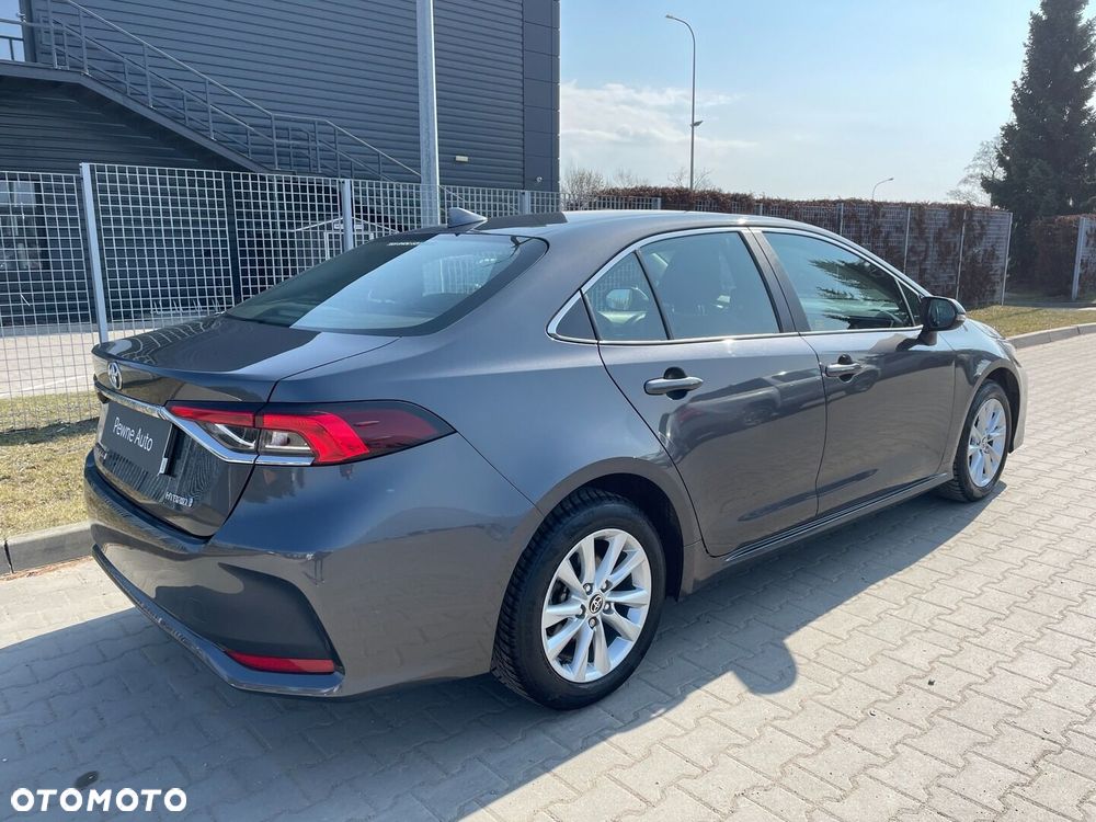 Toyota Corolla 1.8 Hybrid Comfort - 21