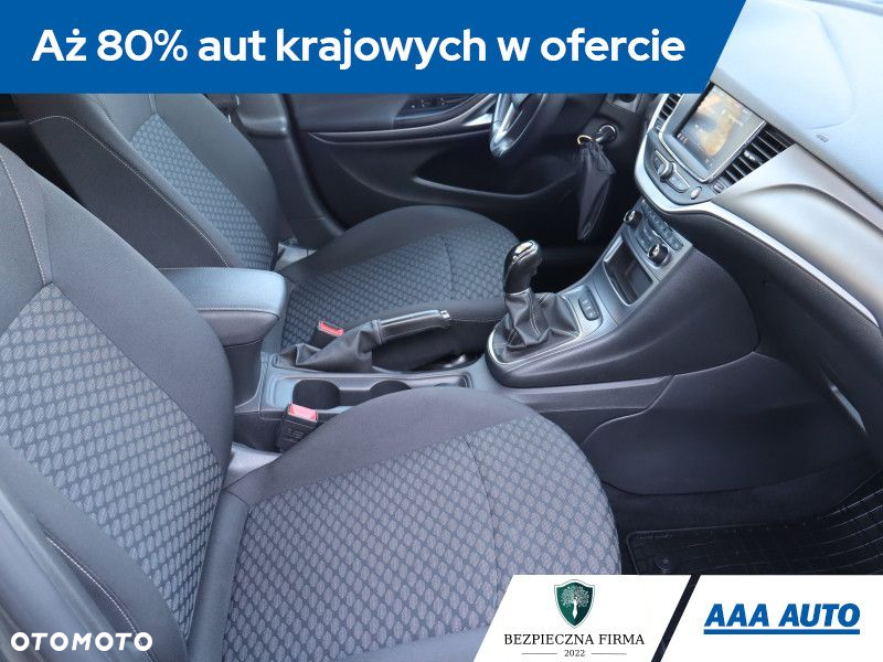 Opel Astra - 10