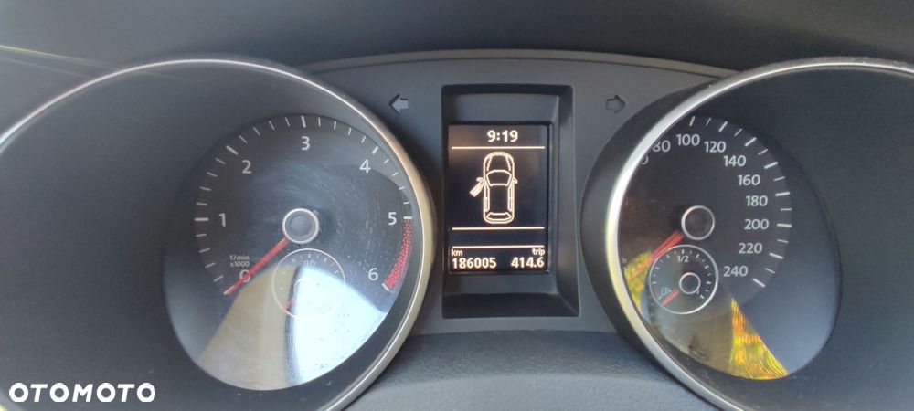 Volkswagen Golf 1.6 TDI DPF Style - 9