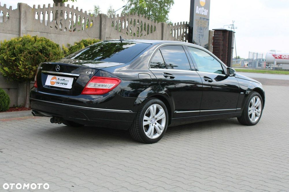 Mercedes-Benz Klasa C 220 (BlueTEC) d 7G-TRONIC Exclusive - 15