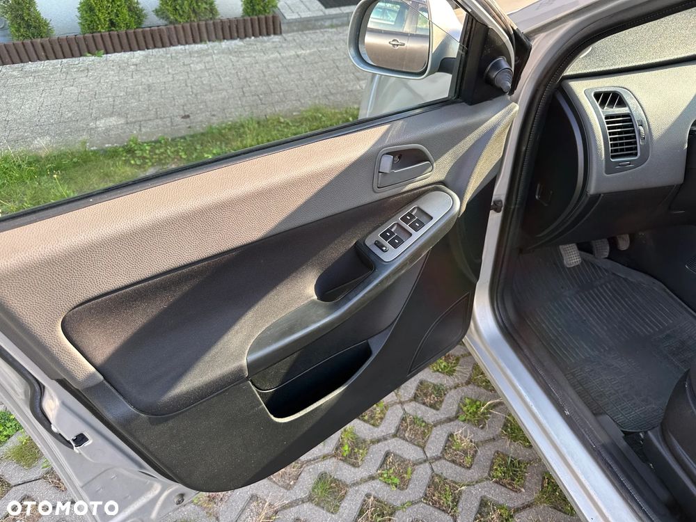 Tata Indica Vista 1.4 Safire - 17