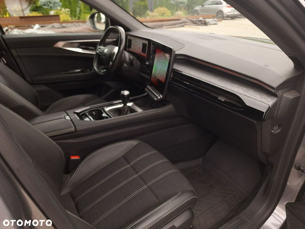 Renault Austral 1.3 TCe mHEV Techno - 33