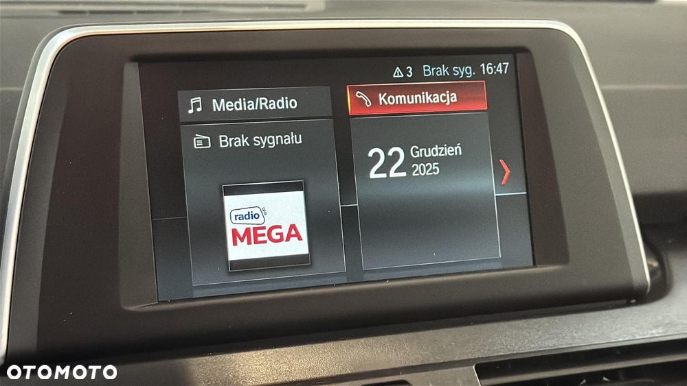 BMW Seria 2 218d - 25