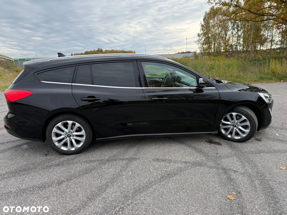 Ford Focus - 22
