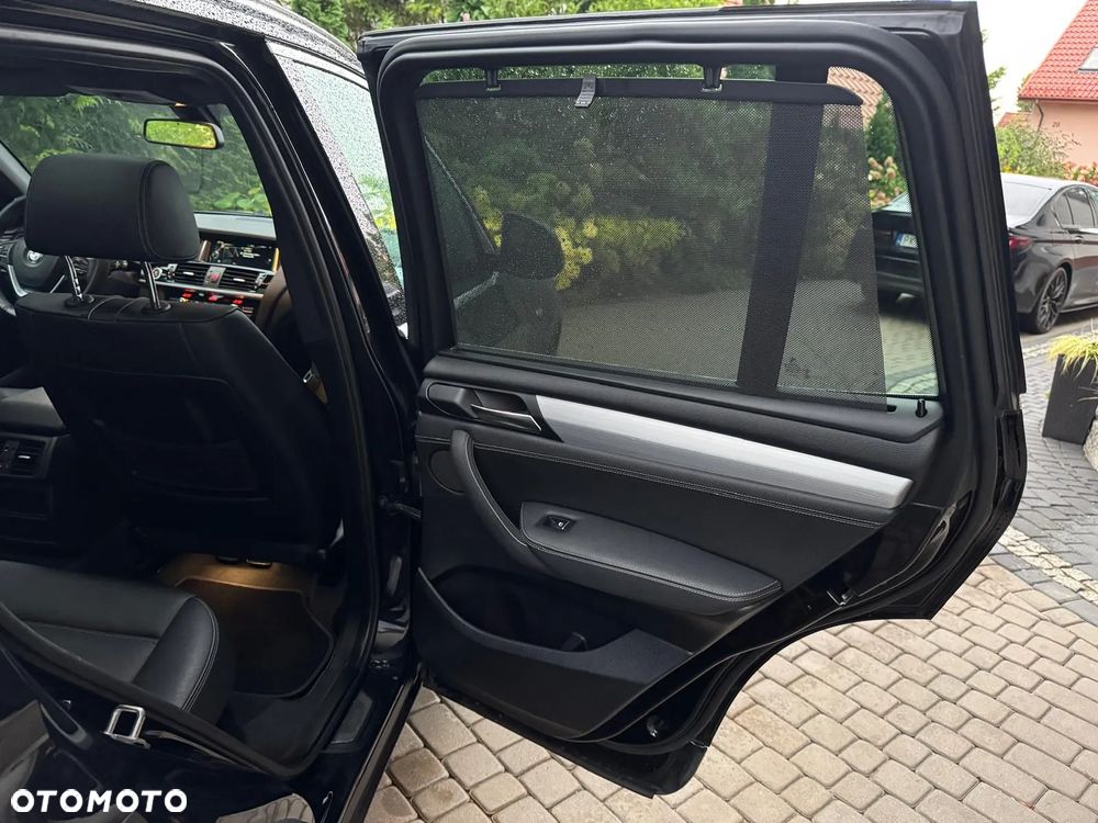 BMW X3 sDrive18d xLine - 30