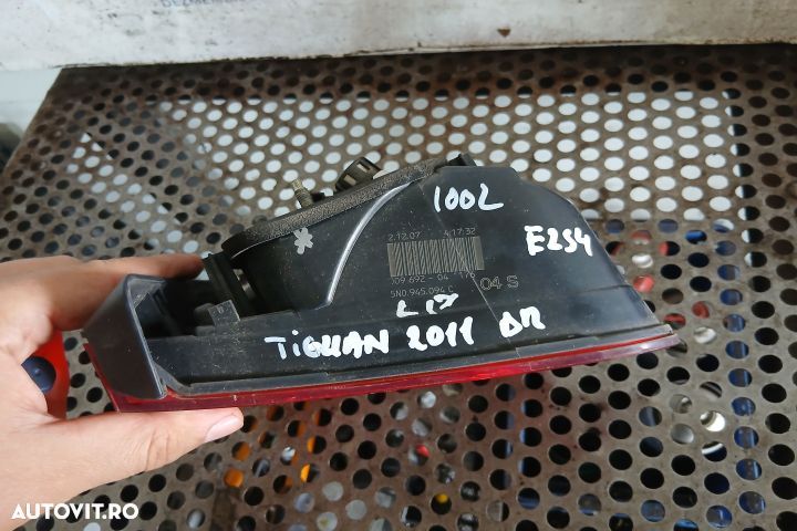 Lampa / Tripla stop dreapta pe hayon 5N0945094C 5N0945094C Volkswagen - 3