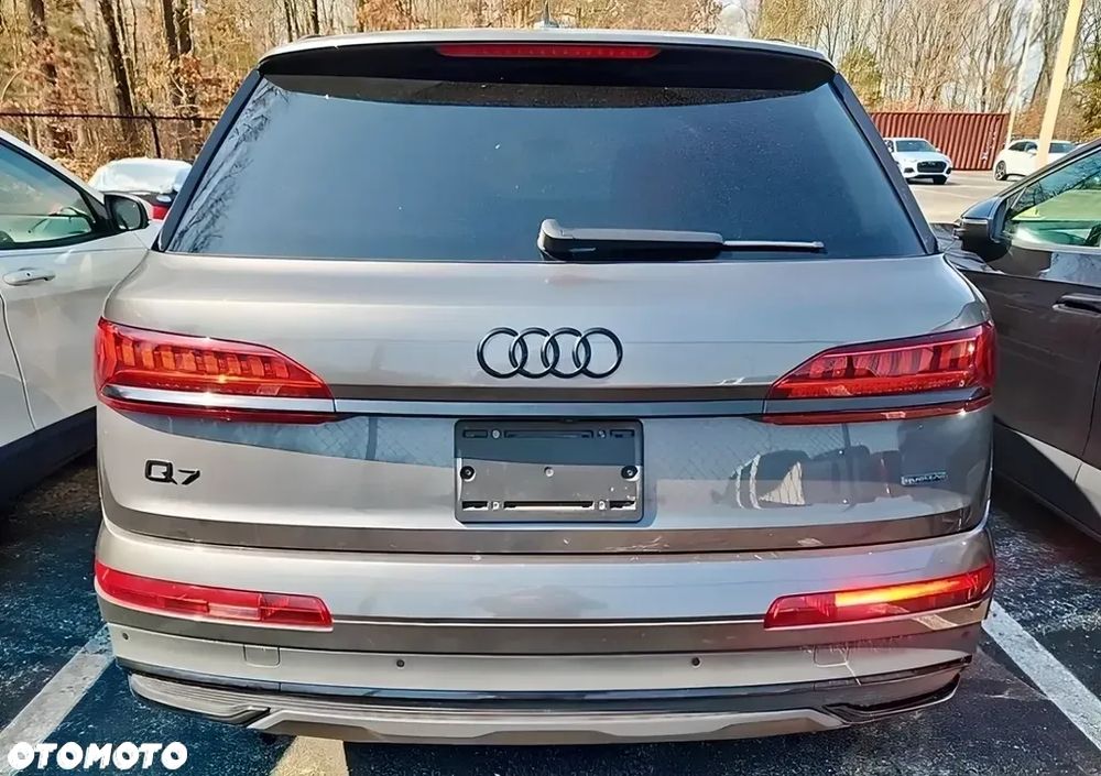 Audi Q7 - 3