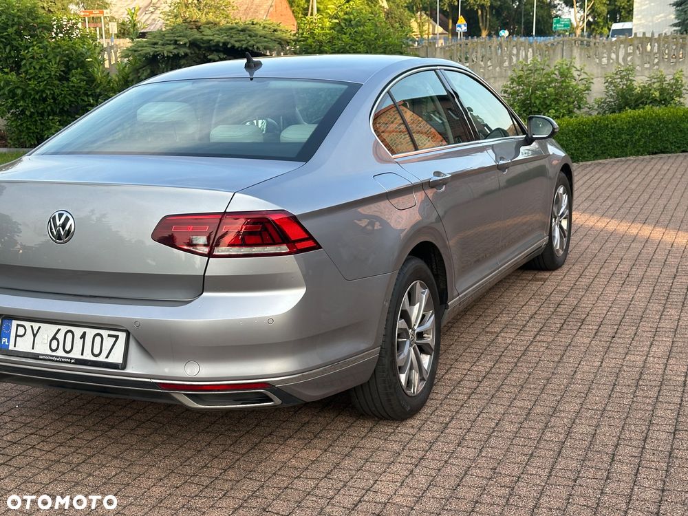 Volkswagen Passat 2.0 TDI EVO Elegance DSG - 5