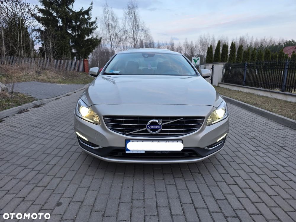 Volvo S60 D4 Geartronic Summum - 23