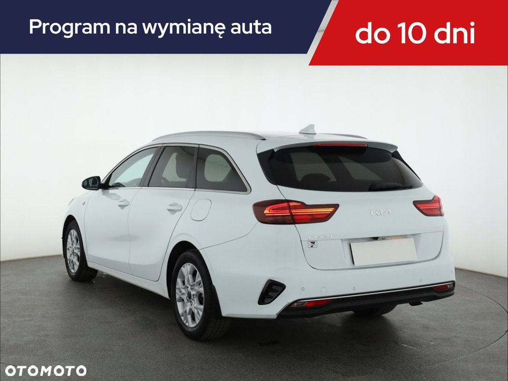 Kia Ceed - 6