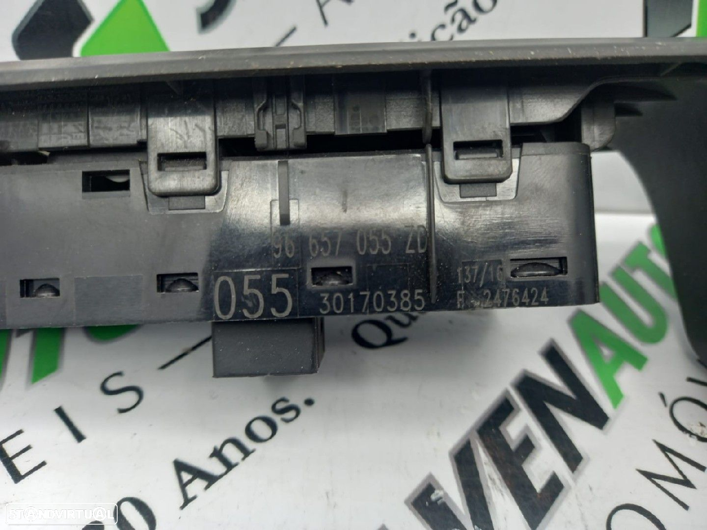 Botão / Botões / Comutador Vidro Esq Citroën C4 Ii (B7) - 3