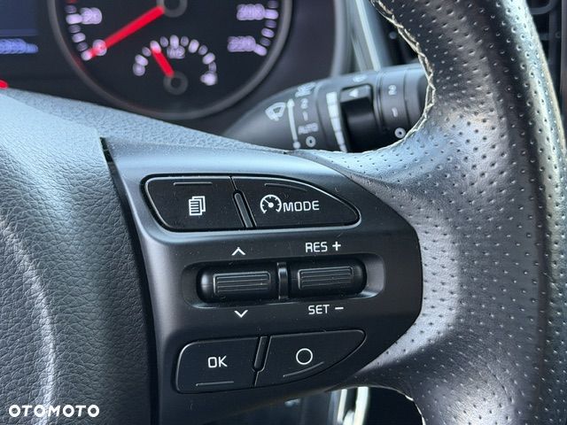 Kia Stonic 1.0 T-GDI MHEV L Business Line DCT - 23