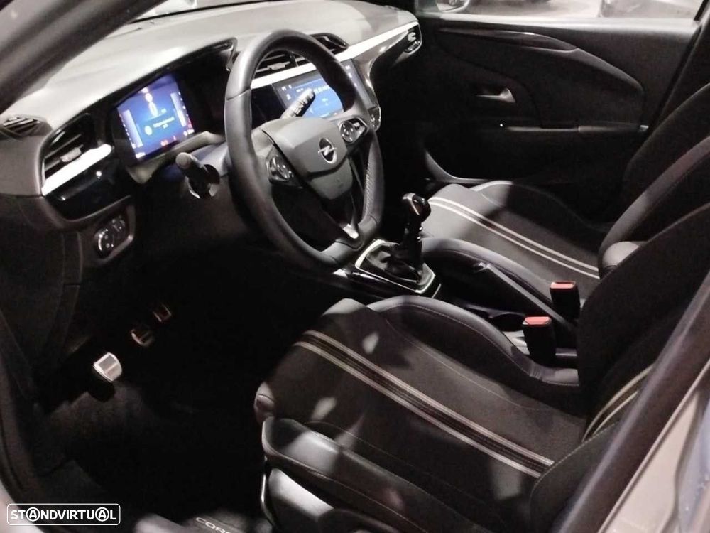 Opel Corsa 1.2 T GS - 11