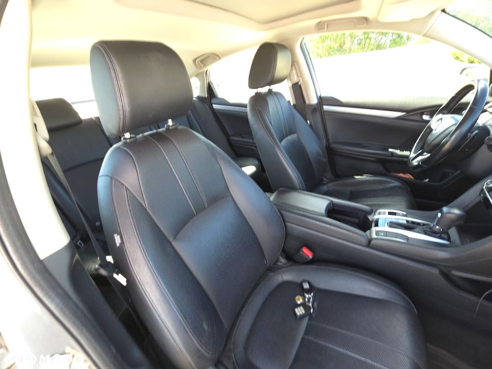 Honda Civic 1.5 T Executive CVT - 17