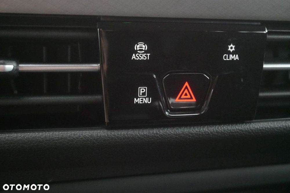 Volkswagen Golf Variant 2.0 TDI Life - 17