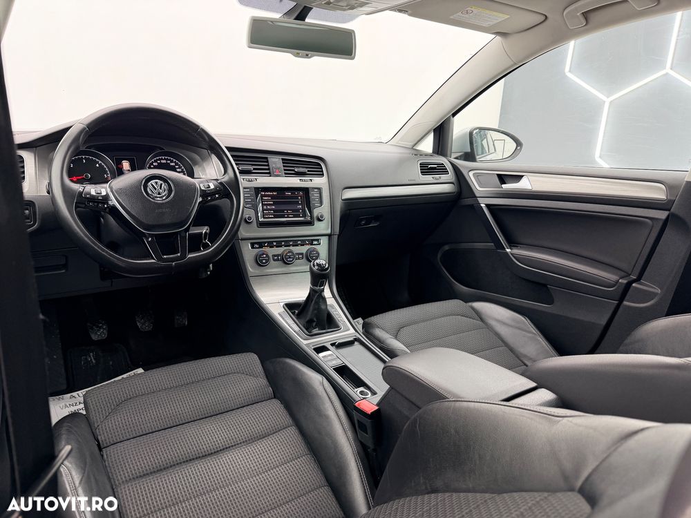 Volkswagen Golf 1.6 TDI BMT Trendline - 19