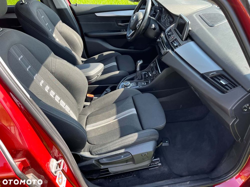 BMW Seria 2 218d GT - 10
