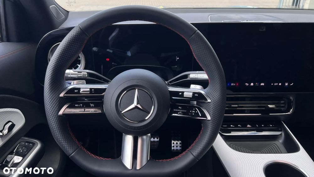 Mercedes-Benz GLB 250+ EQ 85kWh - 16