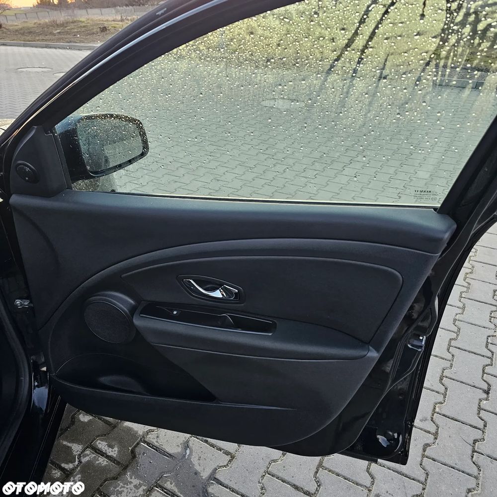 Renault Megane TCe 180 Dynamique - 16