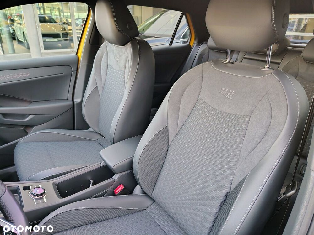 Volkswagen T-Roc 1.5 TSI R-Line DSG - 16