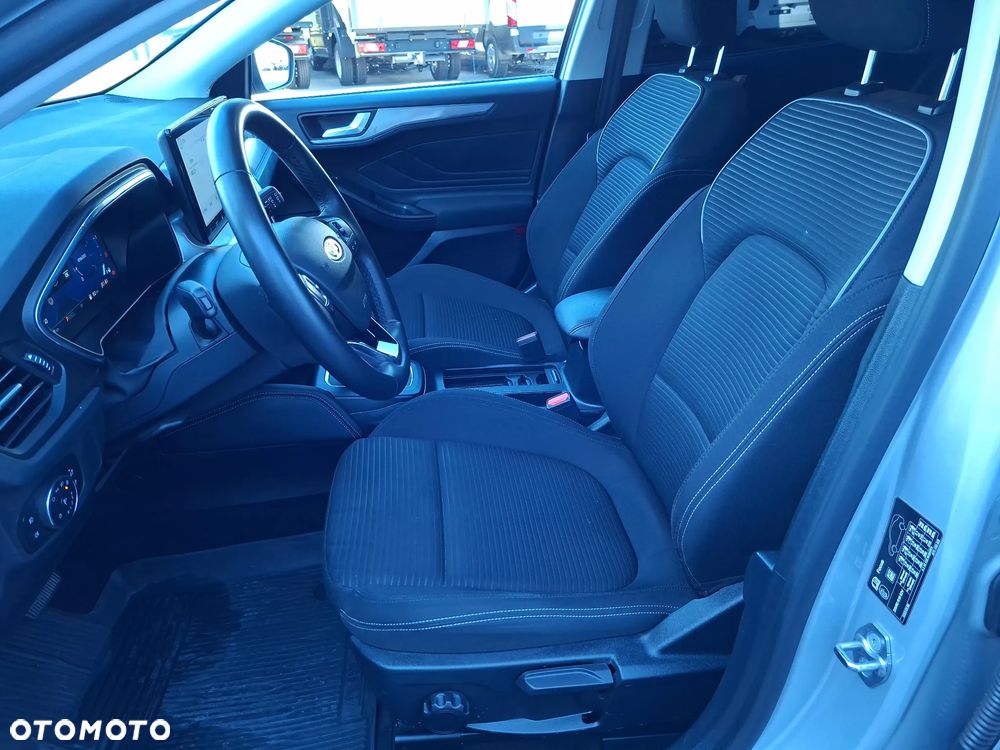 Ford Focus 1.0 EcoBoost mHEV Titanium X - 16