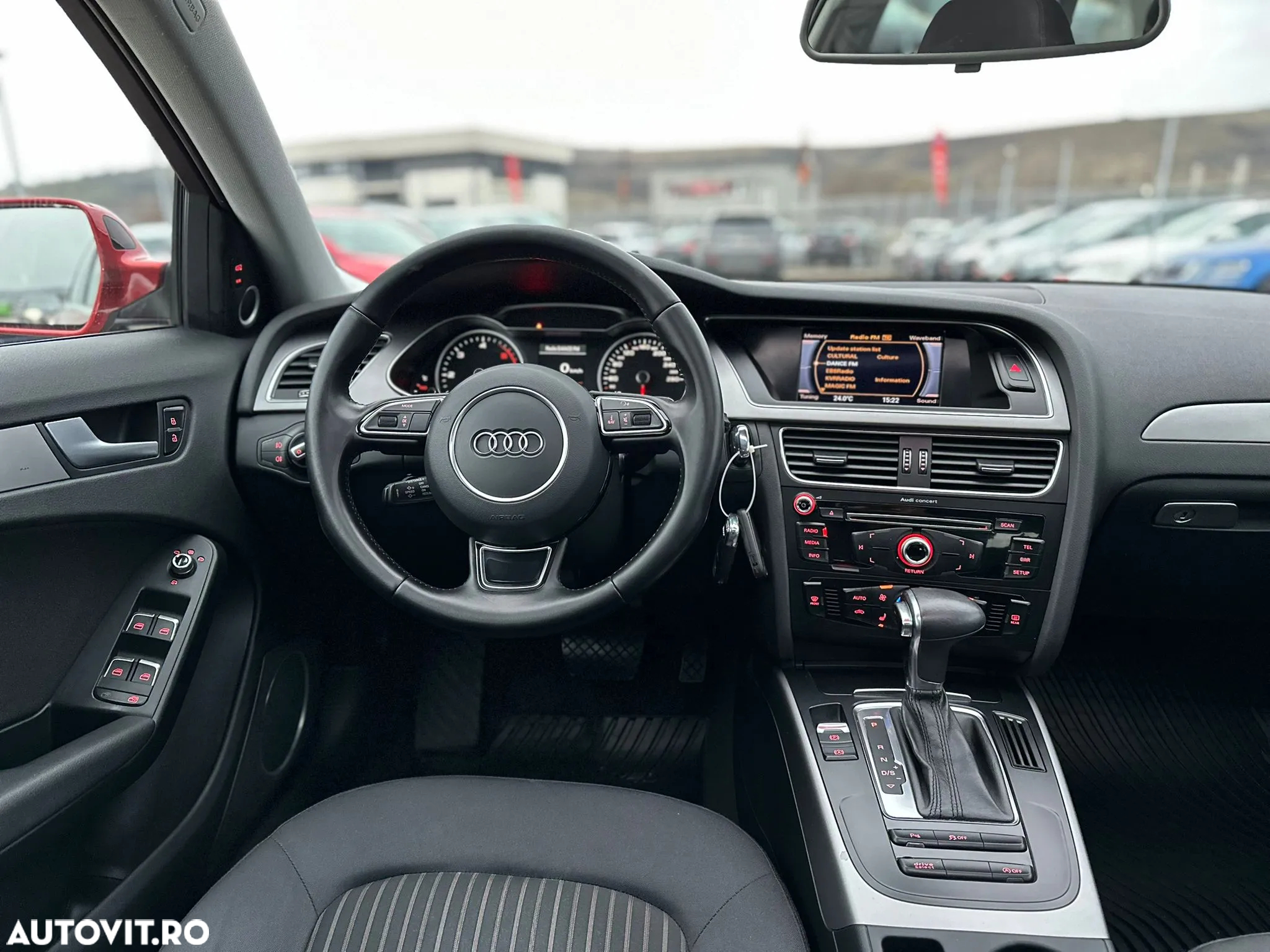 Audi A4 Avant 2.0 TDI DPF multitronic Ambiente - 16