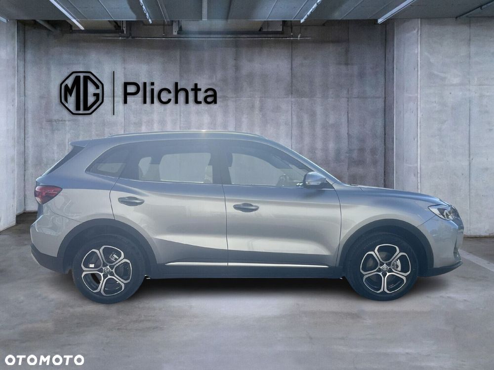 MG ZS Hybrid+ - 8