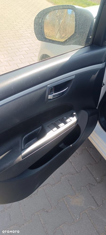 Suzuki Swift - 9