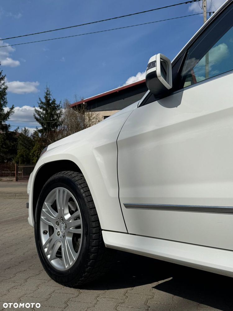 Mercedes-Benz GLK - 24