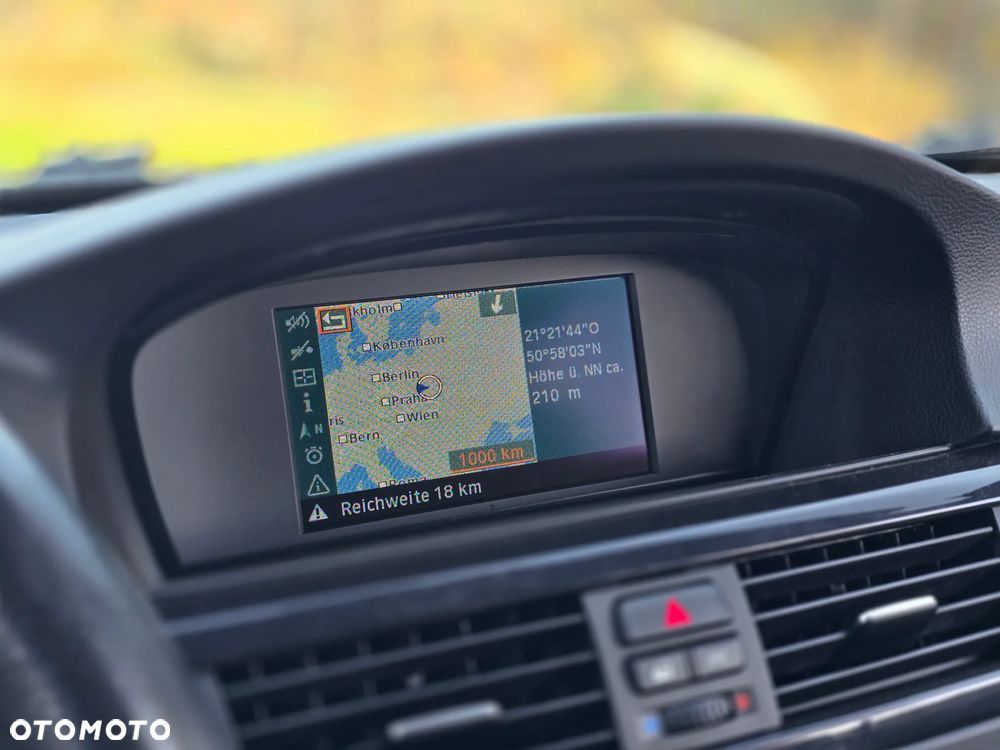 BMW Seria 3 330i M Sport Edition - 7