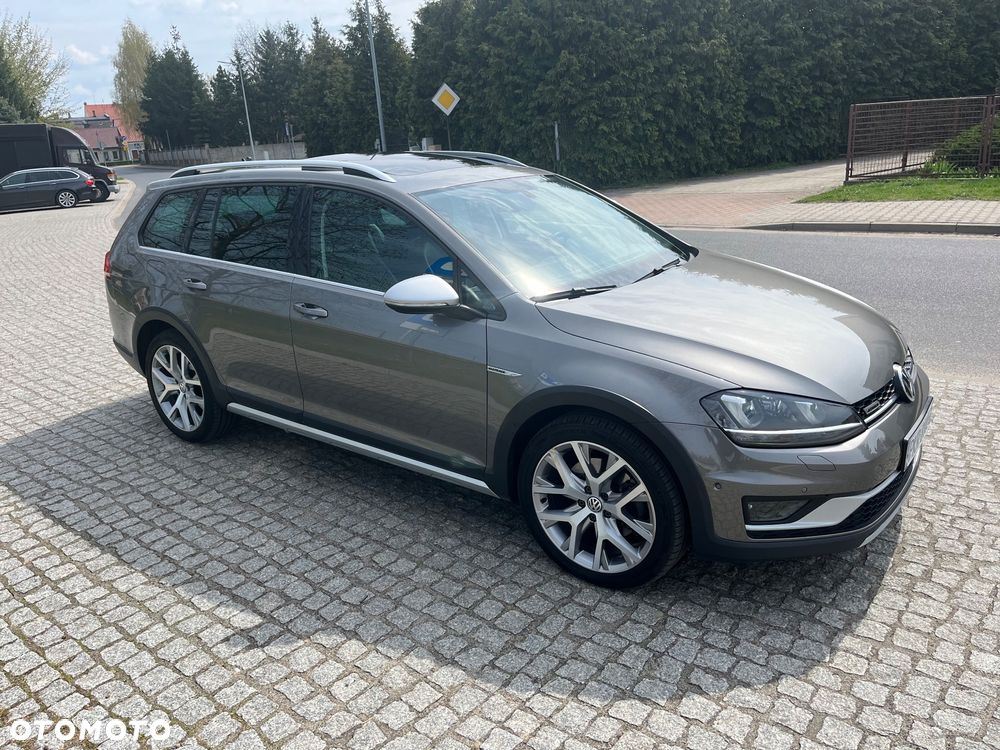 Volkswagen Golf Alltrack - 2