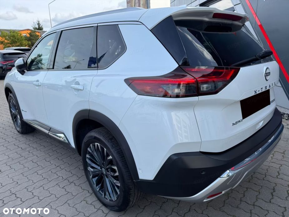 Nissan X-Trail - 4